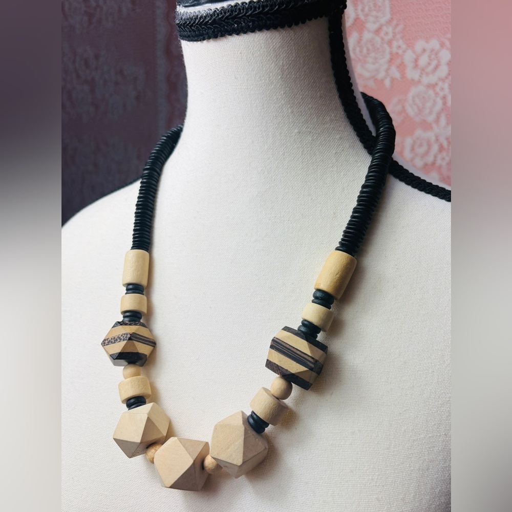 Artisan Wood & Black Statement Necklace - Picture 6 of 6